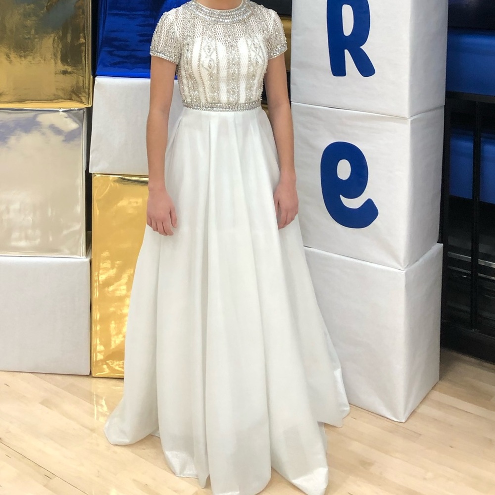 Mac Duggal Formal Dress